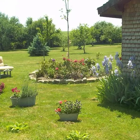Couette-café D'hotes Chez Mathilde Eaux-Puiseaux